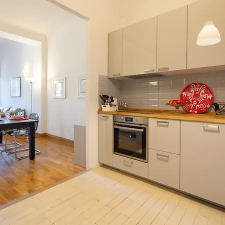 Capponi Palace Firenze