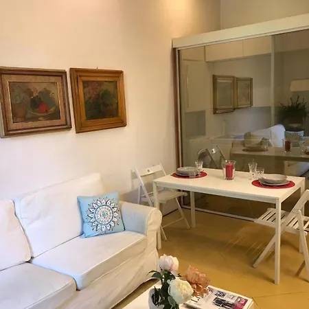 Capponi Palace Apartment