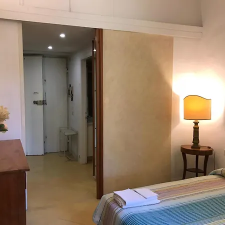 Capponi Palace Apartment Florence